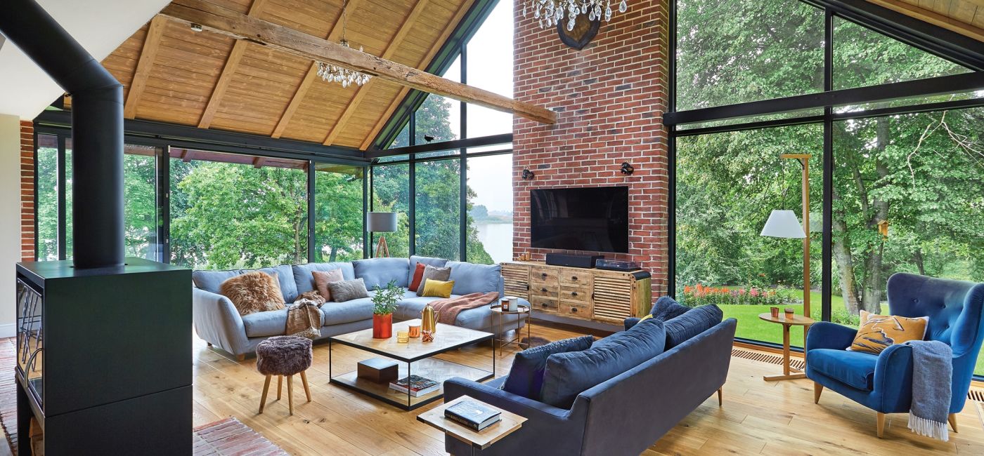 warmińskie siedlisko nad jeziorem