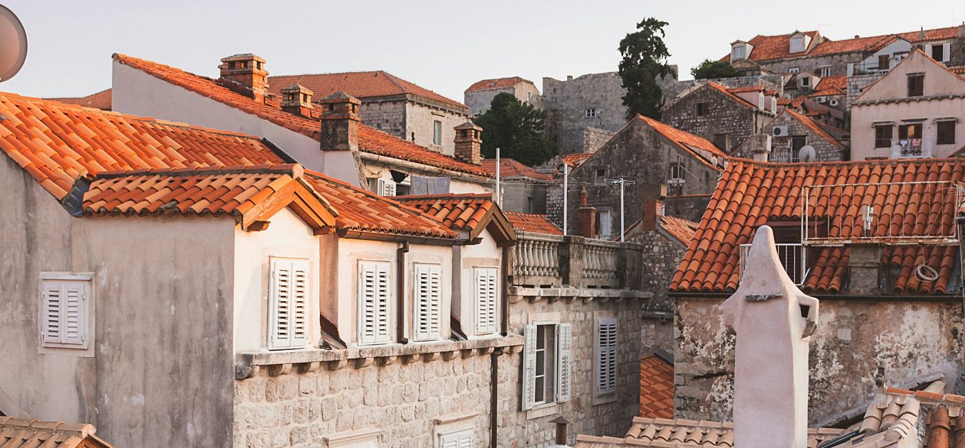 dachy czterospadowe czy to dobra konstrukcja pod dachówkę cementową