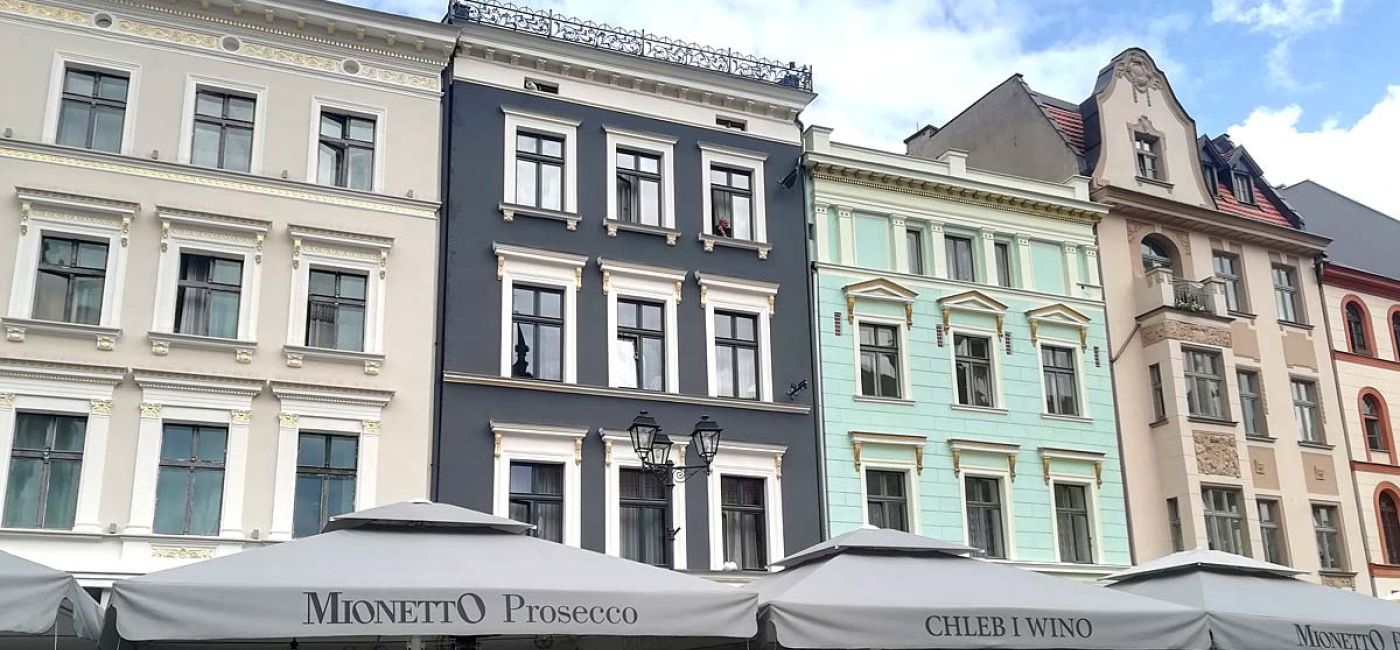 sztukateria elewacyjna styropianowa – listwy na elewacje