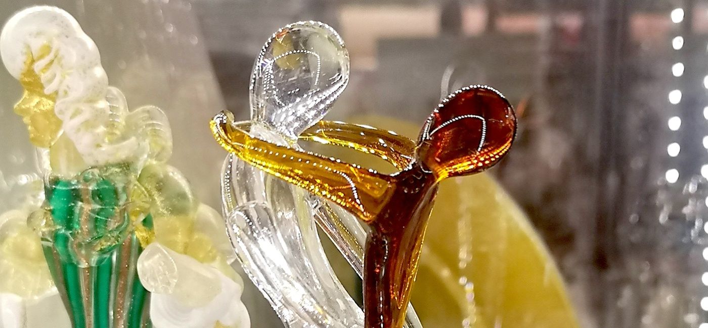 jak zbierać szkło i sprzedawać antyki