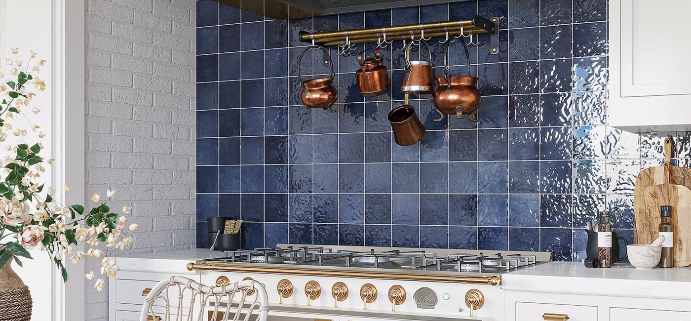 co położyć na ścianie między szafkami w kuchni