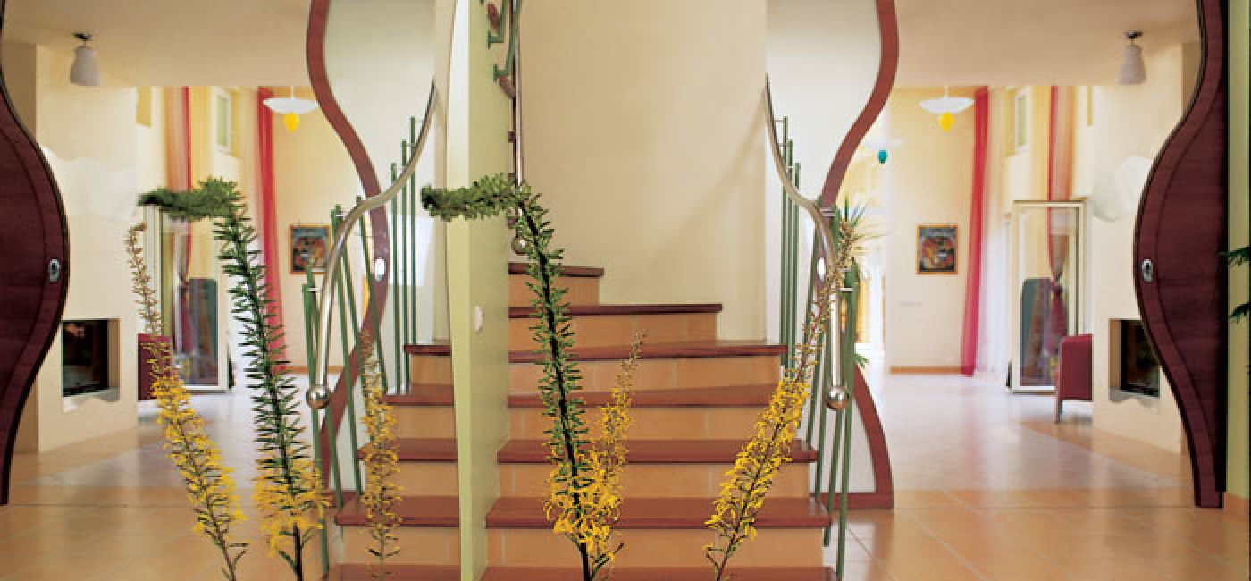 Falujące wnętrze to dowód na to, że przy projektowaniu przydaje się fantazja.