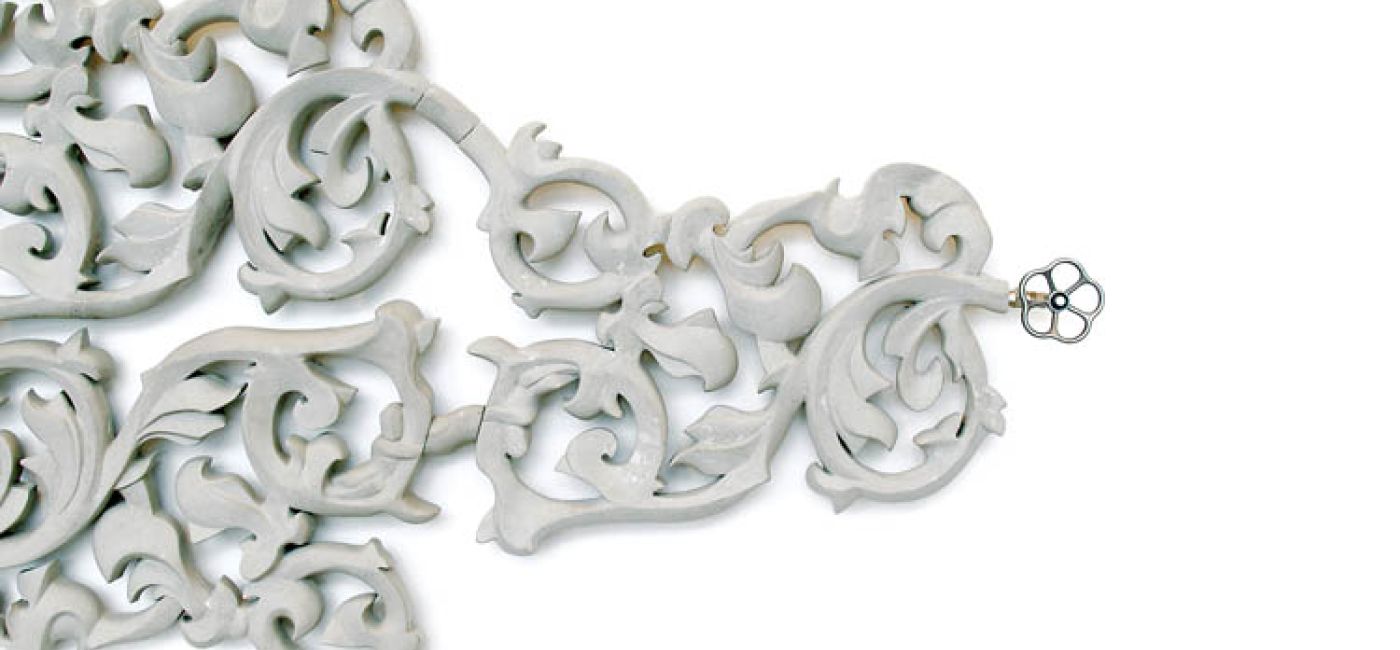 Kaloryfer na pierwszym planie. Kaloryfer na pierwszym planie