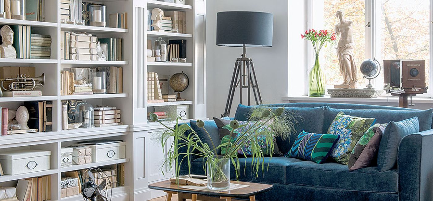 Nowy Jork nie leży w Virginii, ale biblioteka Nowy Jork z kanapą Virginia to wyjątkowo dobrana para. Do tego