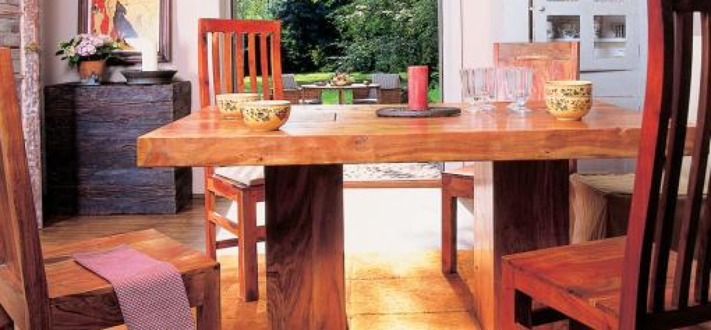 Od tego indyjskiego stołu zaczęła się przygoda Justyny i Larsa ze sklepem Belbazaar.