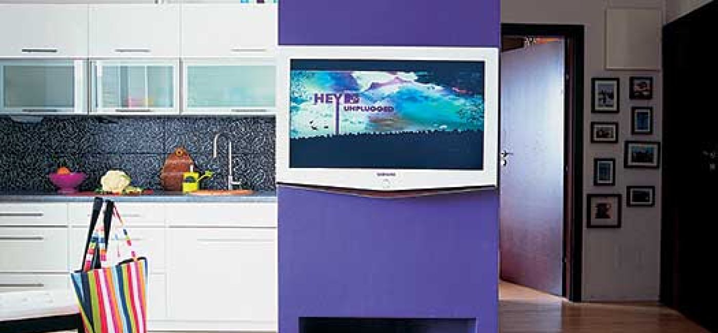 Ścianka zaprojektowana specjalnie pod telewizor.