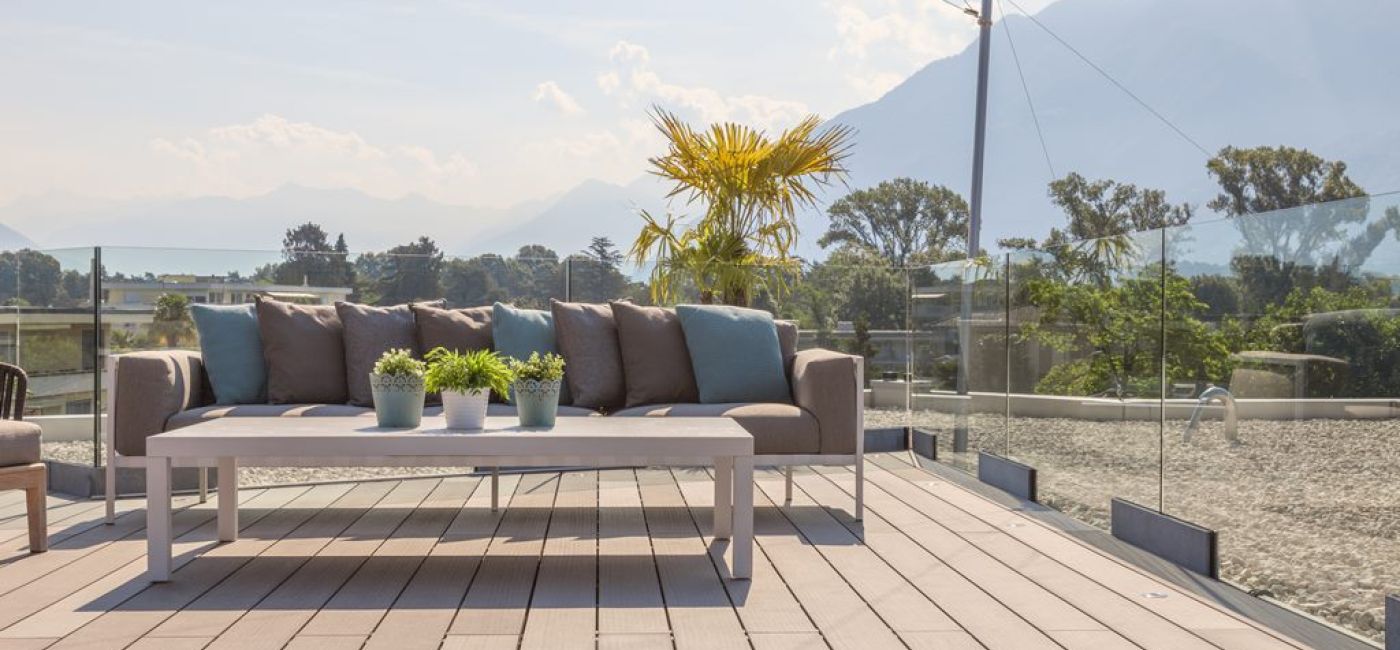 Nowoczesny i bezpieczny taras z desek kompozytowych