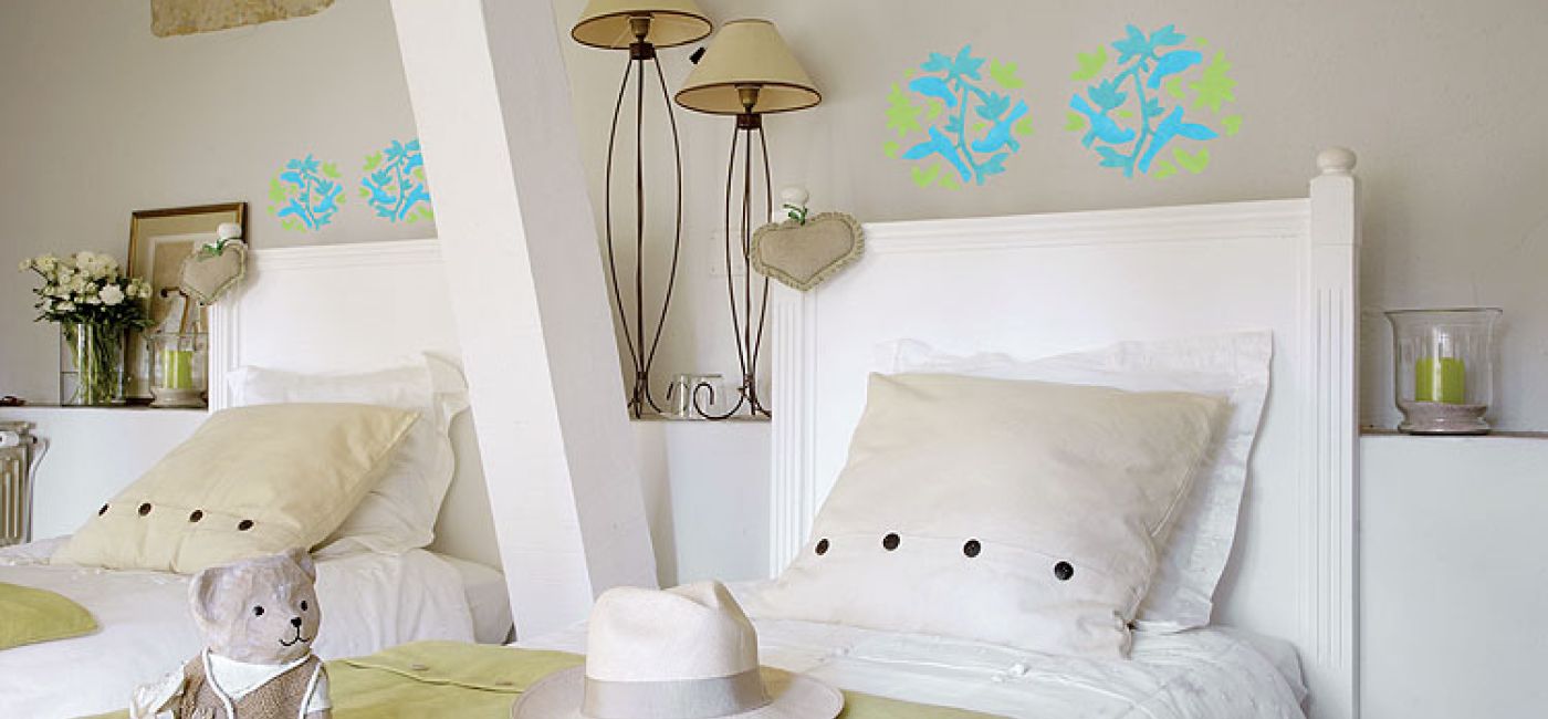 Dekoracyjny motyw w sypialni