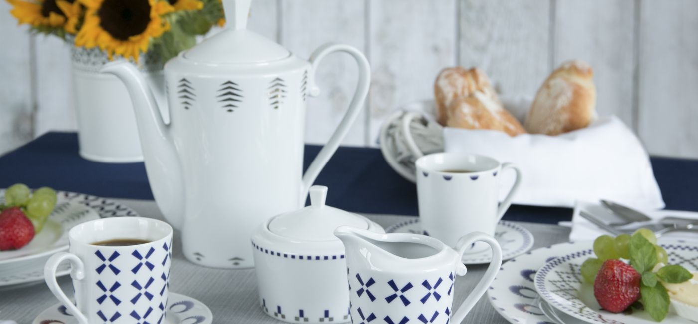 Domowy stół – miejsce, które łączy