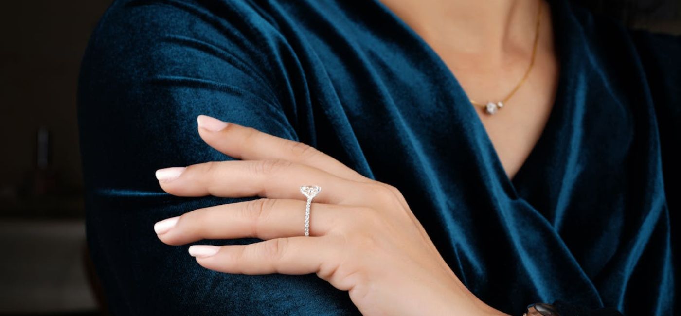 jak dobrać biżuterię