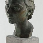 Głowa kobieca. Henryk Kuna: życie i twórczość rzeźbiarza