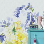 Modne tapety w kwiaty zobaczymy w wiosennej kolekcji brytyjskiej marki Bluebellgray