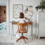 biurko w pokoju dziecka