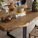 drewniane meble do jadalni