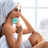 domowe spa masażer oczyszczający skórę twarzy