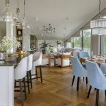 aranżacja luksusowego penthouse z widokiem na wawel