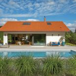 przytulny i wygodny domek gościnny wśród zieleni