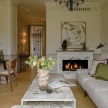 marmur i sztukaterie w mieszkaniu