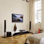 52-calowy telewizor KDL-W4000 ma tryb ramki na zdjęcia - kiedy akurat nie oglądamy filmu, na ekranie pojawi się ulubione