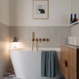 mała łazienka w mieszkaniu 66m2