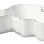 Wazon Savoy robiony jest ręcznie aż przez 7 rzemieślników, a trwa to 30 godzin.