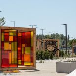 kubiki przed Galerią Libero w Katowicach