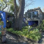 Casa Azul nie zawsze był niebieskim domem. Kiedy powstał w 1904 roku, fasadę pomalowano na biało.