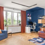 salon z kącikiem do pracy