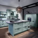 modne kolory w kuchni 2023