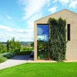 Tylko spójrzcie na toskańską rezydencję Piera Lissoniego, włoskiego projektanta i mistrza minimalizmu.