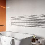 TRAME, grzejniki o róznej wielkości i kolorze, TUBES