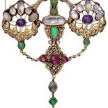 Angielska broszka zaprojektowana w 1908 r. przez Johna Paula Coopera, Museum of Fine Arts, Boston