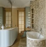 łazienka beżowo niebieska