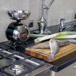 Apartament ze stalową antresolą