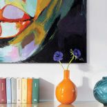 Jak gustownie zaaranżować zabytkowy apartament? Połączyć stylowe meble z nowoczesną sztuką. Zobacz naszą galerię inspiracji.