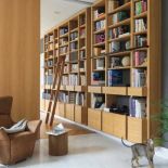 Jak dziś urządzić salon? Klasycznie. Choć wybierana klasyka ma różne oblicza, to zawsze jest lekka