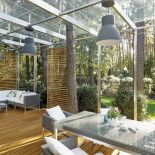 Architektura i las: nowoczesny dom z 65-metrowym tarasem