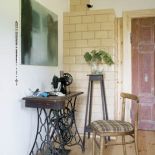 Atmosferę w domu robią ręcznie wykonane narzędzia.