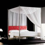 Axil Agra (170 x195 cm) - od 16 500 zł (z zagłówkiem ze skóry) lub od 13 800 zł (z zagłówkiem z materiału). MAX-FLIZ