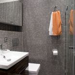 Bardzo nowoczesna w zdecydowanych kolorach.