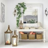 biała konsola do przedpokoju