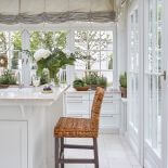 biała kuchnia w stylu francuskim