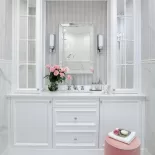 białe meble łazienkowe