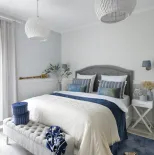 biała sypialnia w stylu hampton