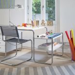 Biurko S 285 i krzesło S 33. Sekret dobrego krzesła według Thonet