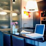 Blat do jedzenia i do pracy. Turkusy i błękity