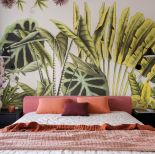 sypialnia z kolorowymi dodatkami w mieszkaniu w kamienicy