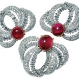 Brylantowe broszki księżnej Grace. Biżuteria od Cartiera