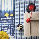 Kolorowe dywany z nadrukami.