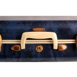 Skórzana walizka, lata 70. XX w.